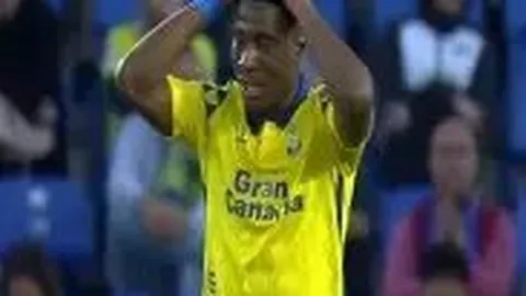 蒯曼三连胜反超王艺迪乒乓球对决