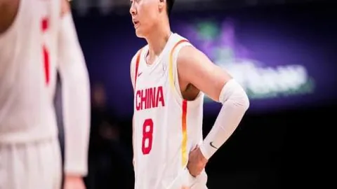 CBA常规赛3月16日：稠州金租对决东阳光，库克精彩瞬间